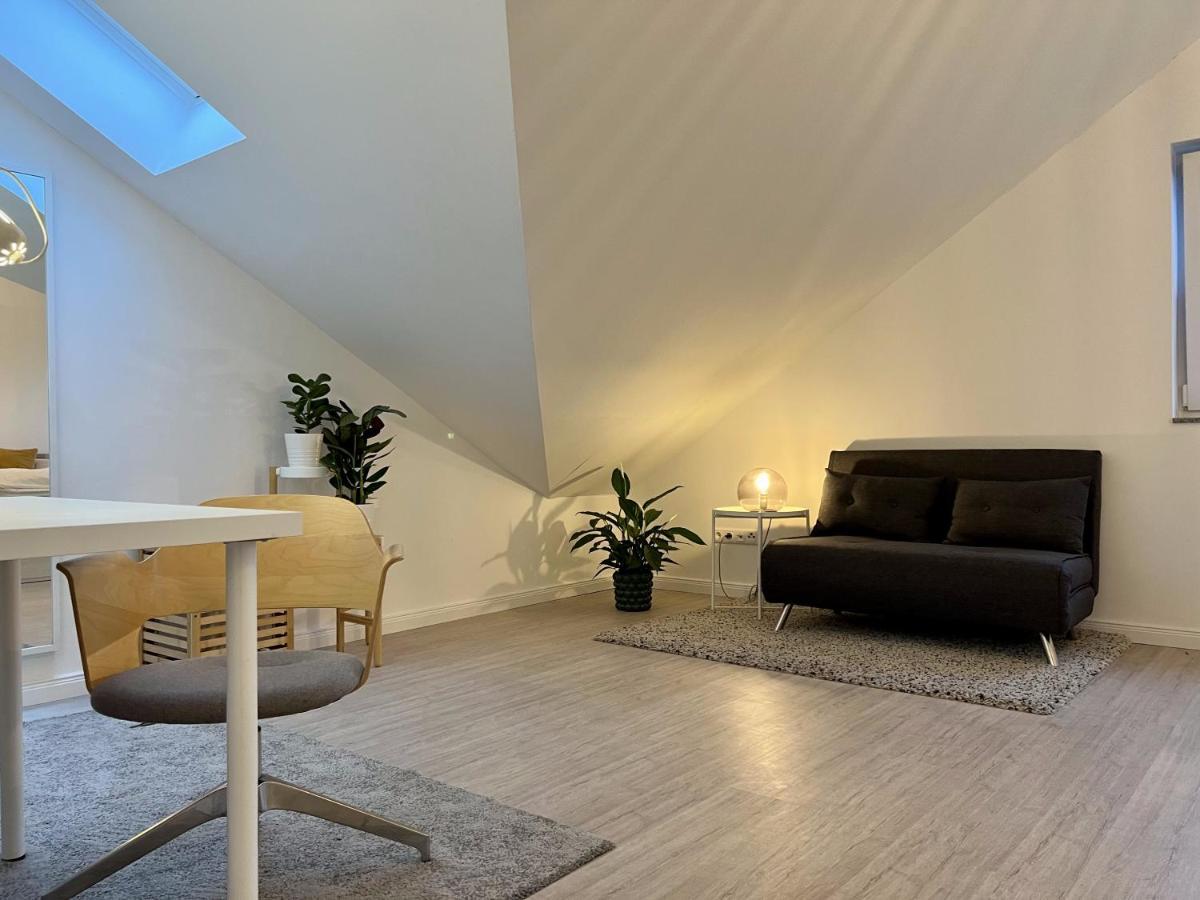 Gemuetliche Apartments Direkt An Der Grenze Von Hamburg Norderstedt Exteriör bild