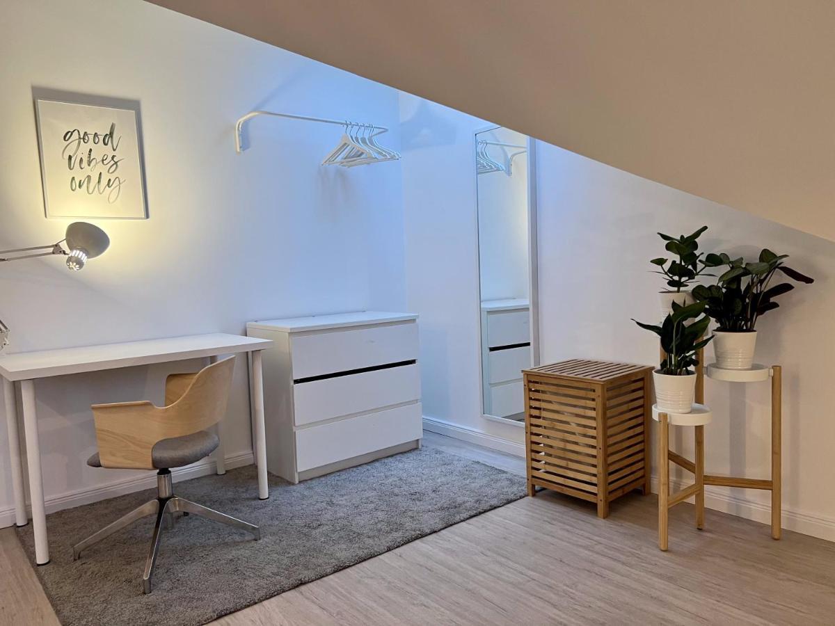 Gemuetliche Apartments Direkt An Der Grenze Von Hamburg Norderstedt Exteriör bild