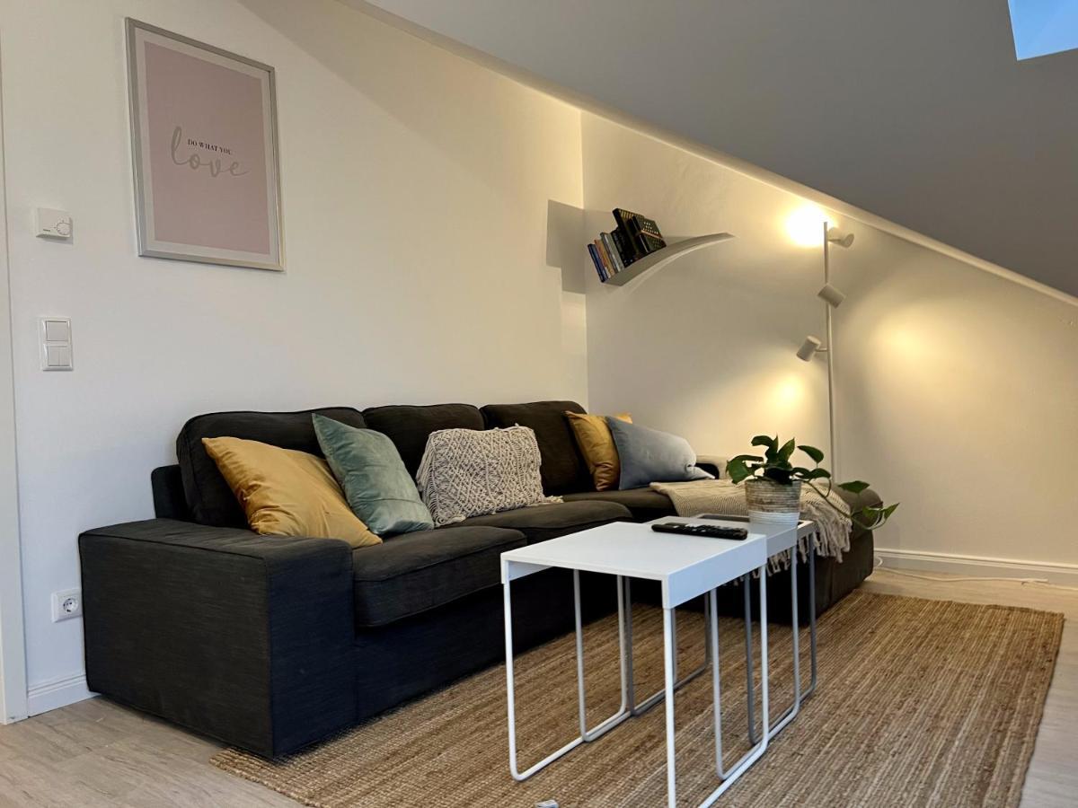 Gemuetliche Apartments Direkt An Der Grenze Von Hamburg Norderstedt Exteriör bild