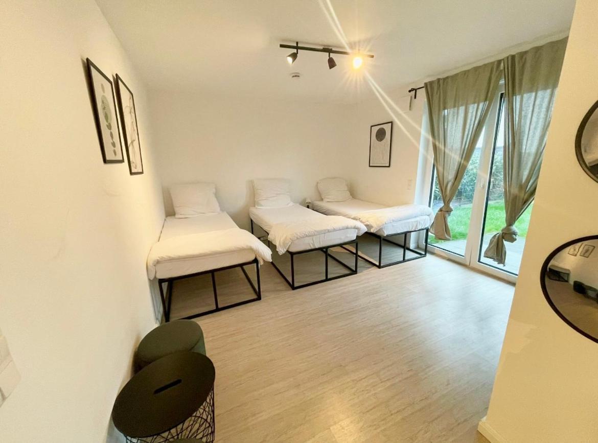 Gemuetliche Apartments Direkt An Der Grenze Von Hamburg Norderstedt Exteriör bild