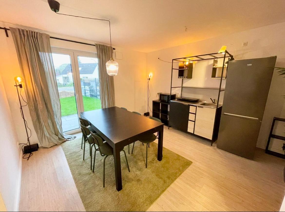 Gemuetliche Apartments Direkt An Der Grenze Von Hamburg Norderstedt Exteriör bild