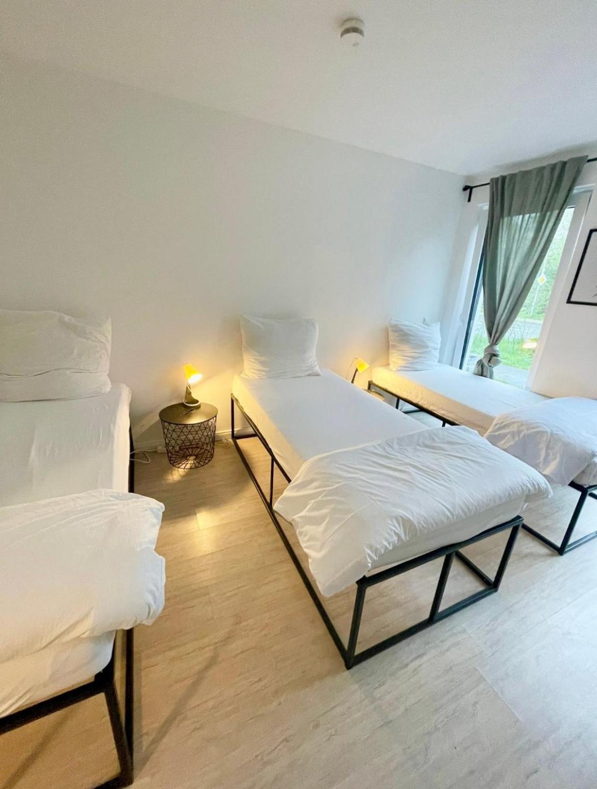 Gemuetliche Apartments Direkt An Der Grenze Von Hamburg Norderstedt Exteriör bild